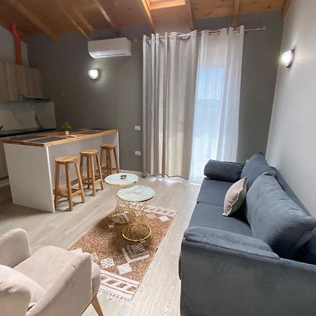 Villa Yseni Orikumi Exteriér fotografie