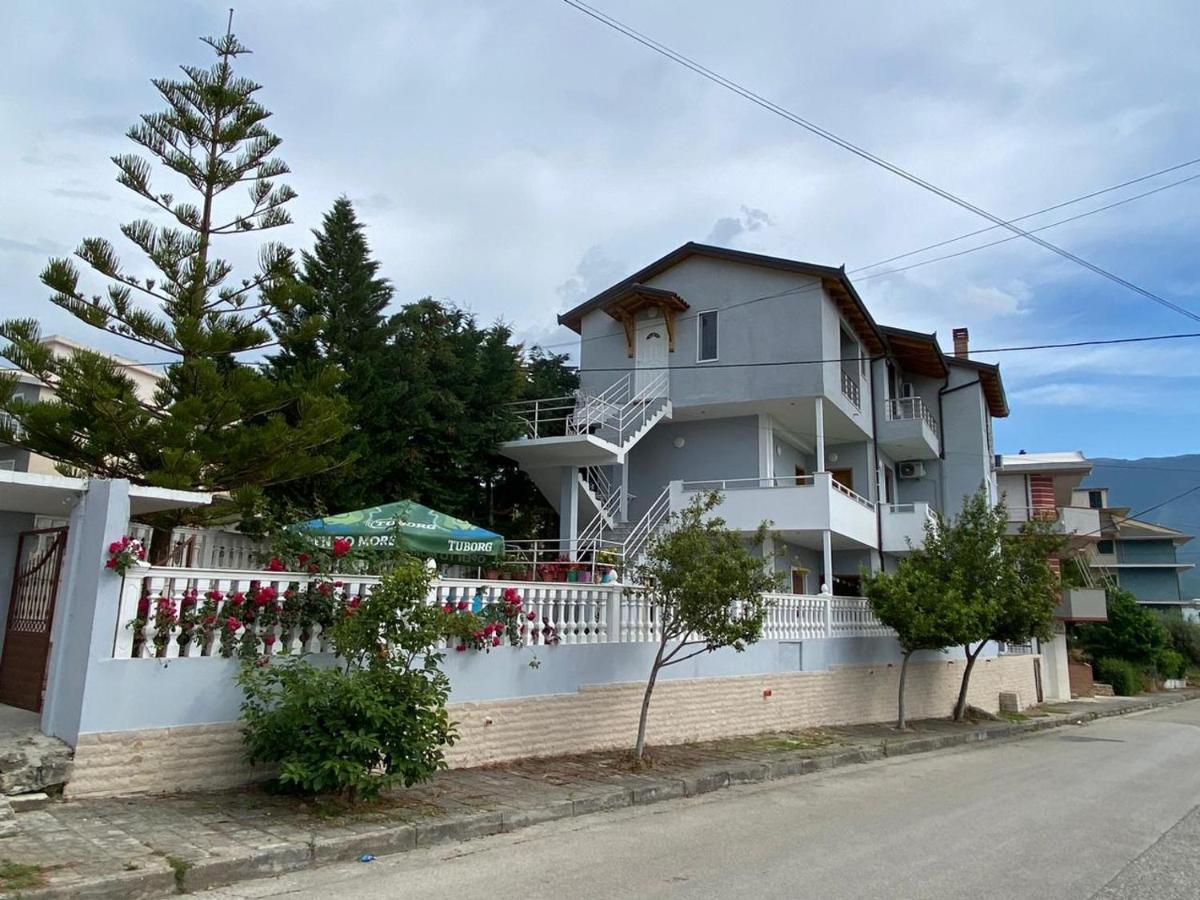 Villa Yseni Orikumi Exteriér fotografie