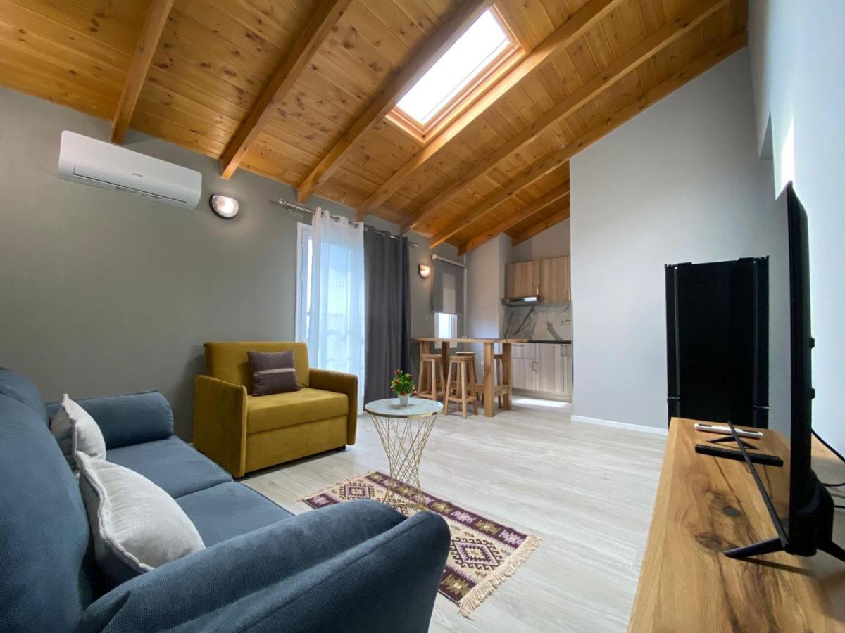Villa Yseni Orikumi Exteriér fotografie
