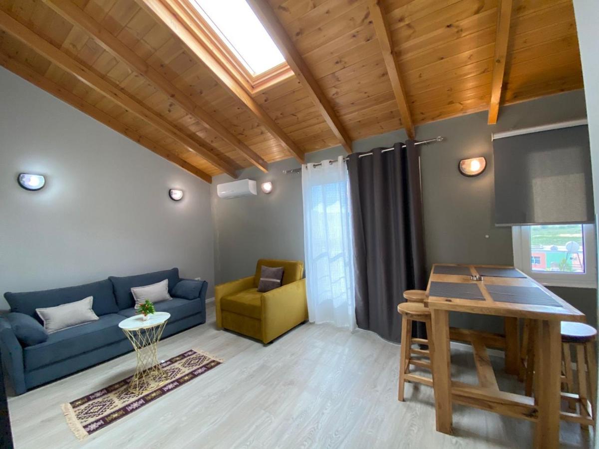 Villa Yseni Orikumi Exteriér fotografie