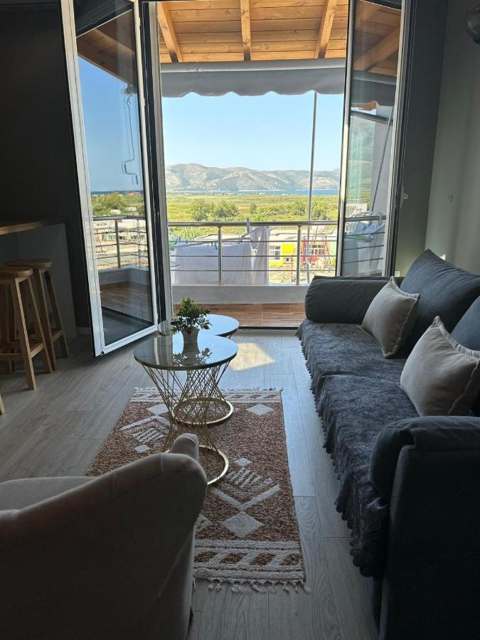 Villa Yseni Orikumi Exteriér fotografie